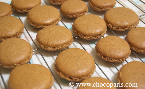Coffee macarons made with Pierre Hermé's recipe