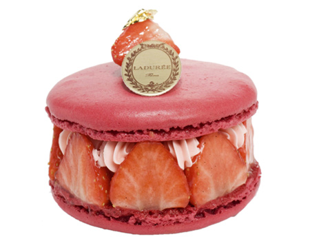Le Butterfly, Ladurée's pastry of the month for July 2012