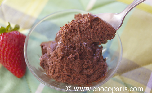 mousse au chocolat - chocolate mousse mousse au chocolat - chocolate mousse